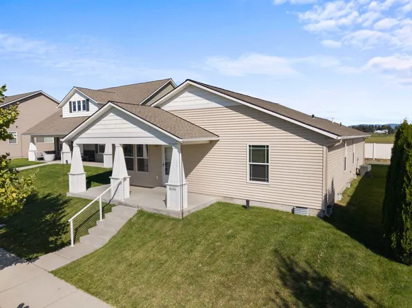 8696 N Spokane St, Post Falls, ID 83854