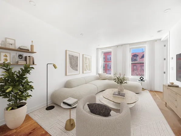 37 Carmine Street image 1 of 15