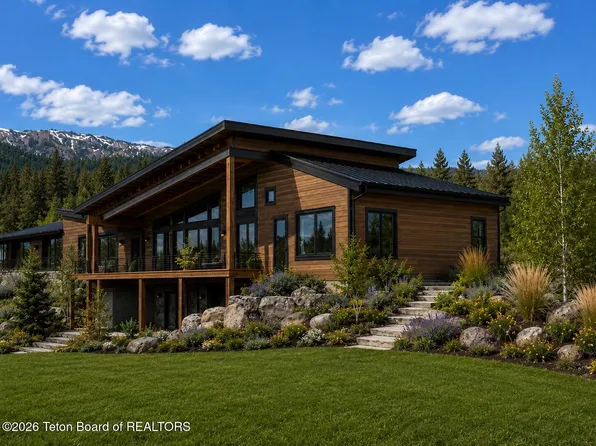149 Alpine Meadow Loop, Alpine, WY 83128
