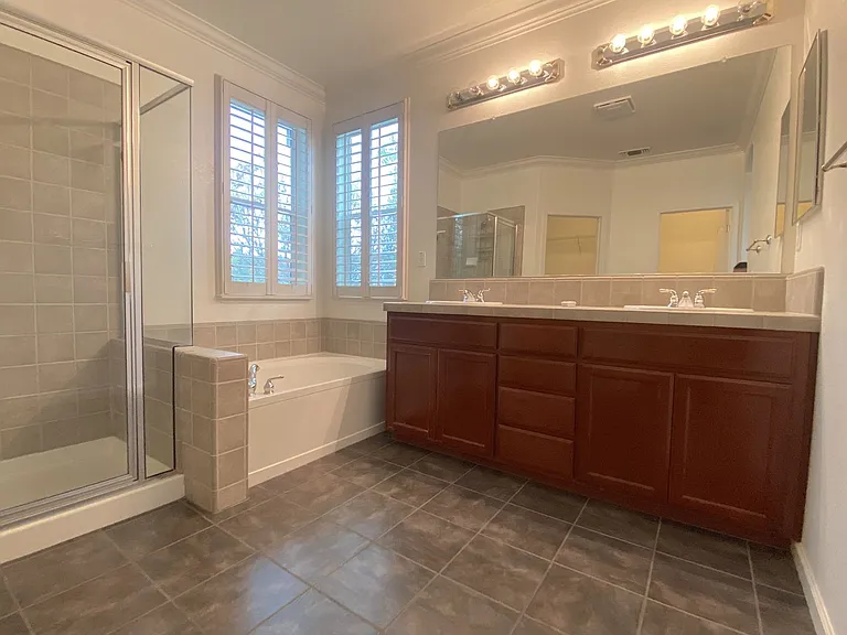 3530 Callison Dr — Photo 15