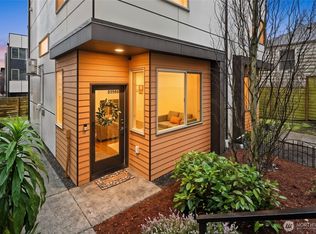 8358 19th Avenue NW #B, Seattle, WA