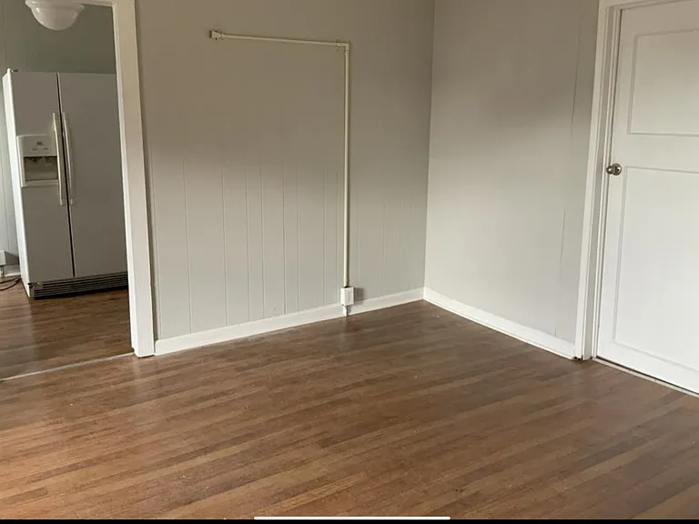 403 Cook St — Photo 6