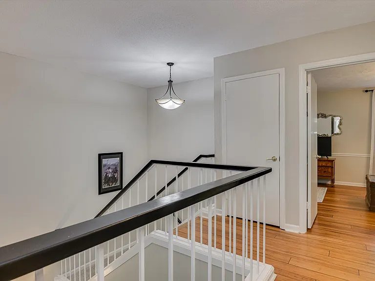 314 Laurens St SW #B — Photo 16