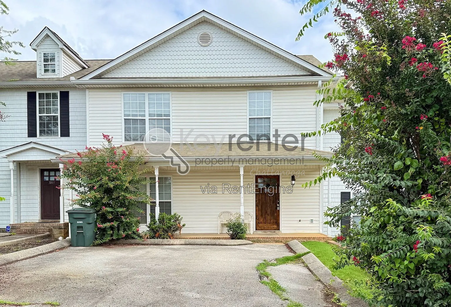 3 bed, 2.5 bath, 1568 sqft, $1,500 — Photo 1