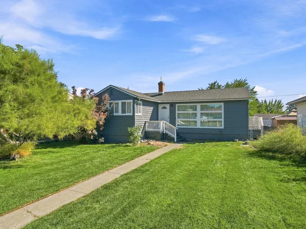 3808 E Cleveland Ave, Spokane, WA 99217