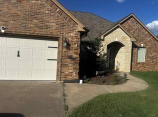 1225 Pebble Trl, Elgin, OK 73538
