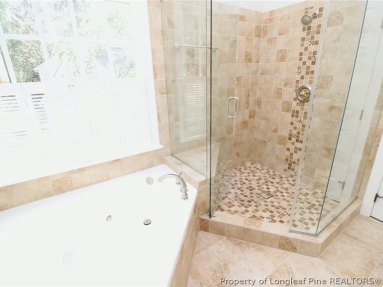 107 Hardaway Ct — Photo 27