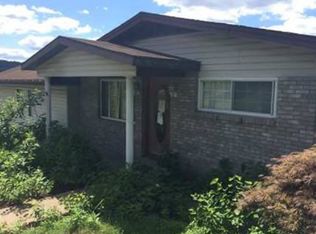 321 Frazier Ave, Bellaire, OH 43906