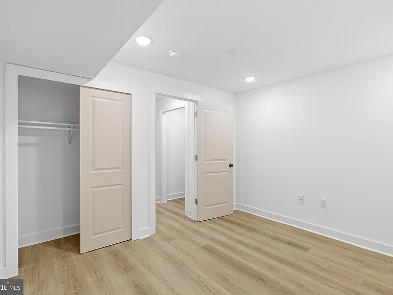 617 W Cumberland St #1 — Photo 12