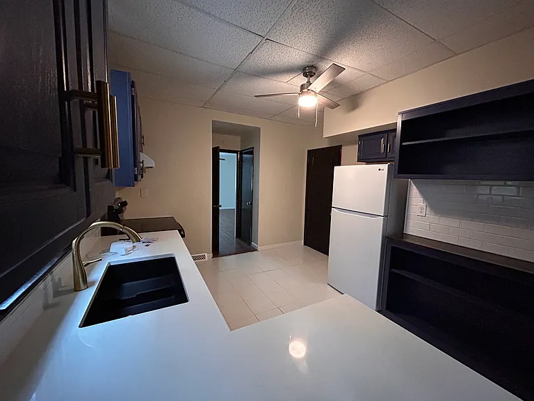 2309 Morton Ave #1 — Photo 6