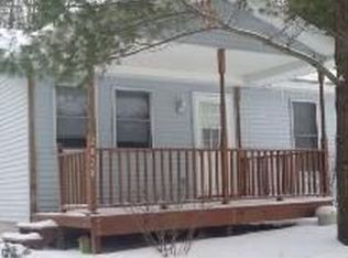2828 Cathedral Ave, Interlochen, MI 49643