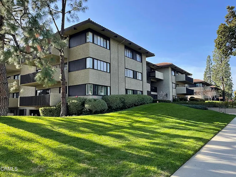 111 S Orange Grove Blvd #309 — Photo 38