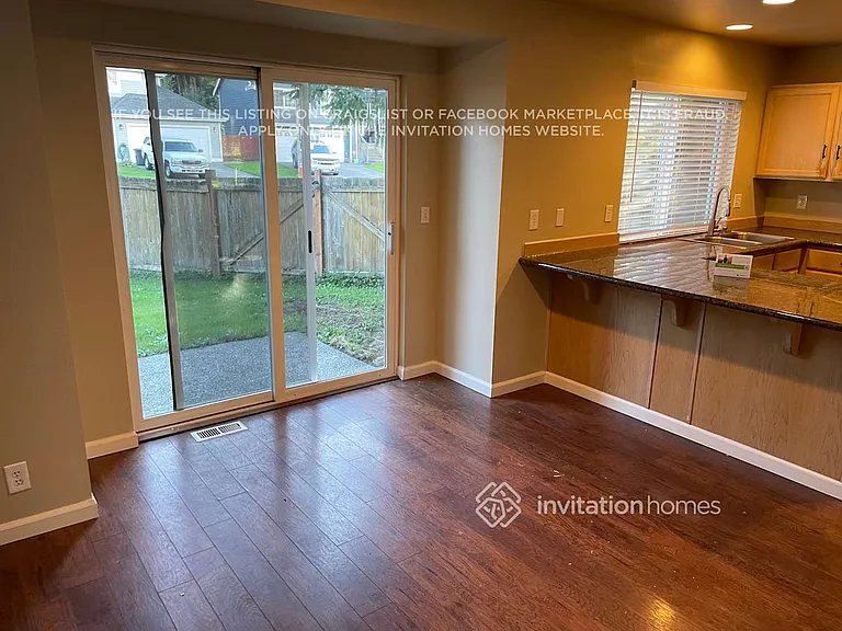 7002 60th Pl NE — Photo 7