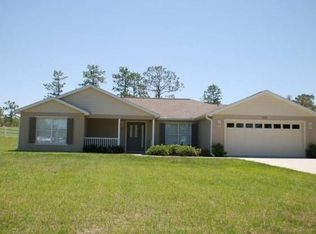 5208 W Woodlawn St, Dunnellon, FL 34433