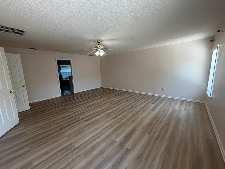 1075 Three Forks Ct — Photo 31