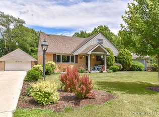 1N575 Park Blvd, Glen Ellyn, IL