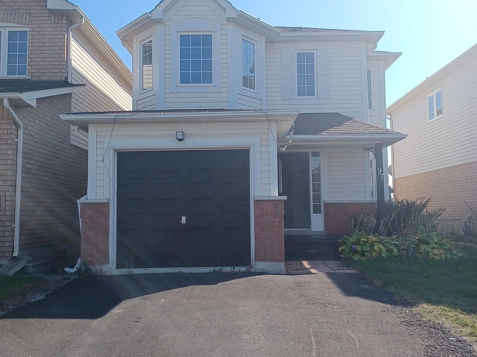 97 Scottsdale Dr, Clarington, ON L1C 5G5 Zillow