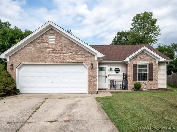 2408 Hover Court, Sellersburg, IN 47172