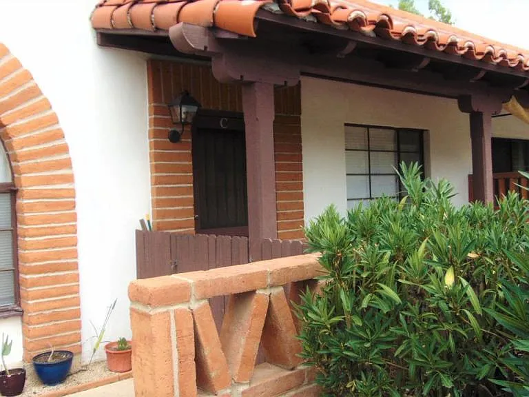480 S Paseo Aguila #C — Photo 2