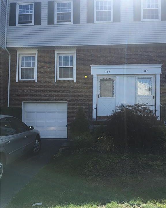 1st image of 1382 Independence Dr