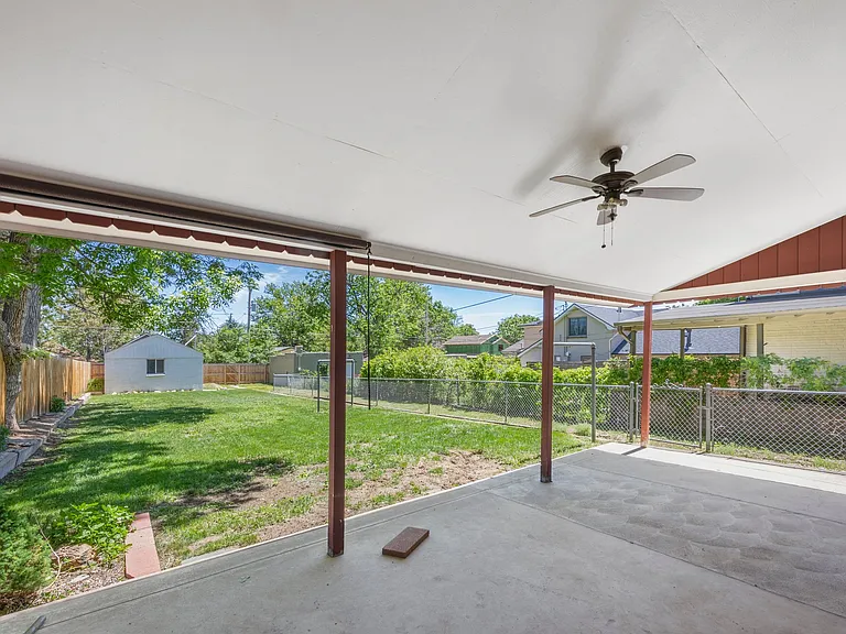 4326 N Clay St — Photo 22