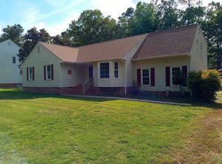 19904 Ivan Rd, South Chesterfield, VA 23803