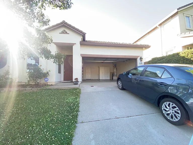 111 Lembi Dr — Photo 20