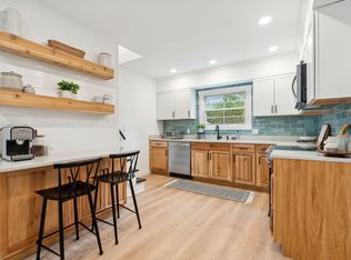 19 Victor St, Lewiston, ME 04240