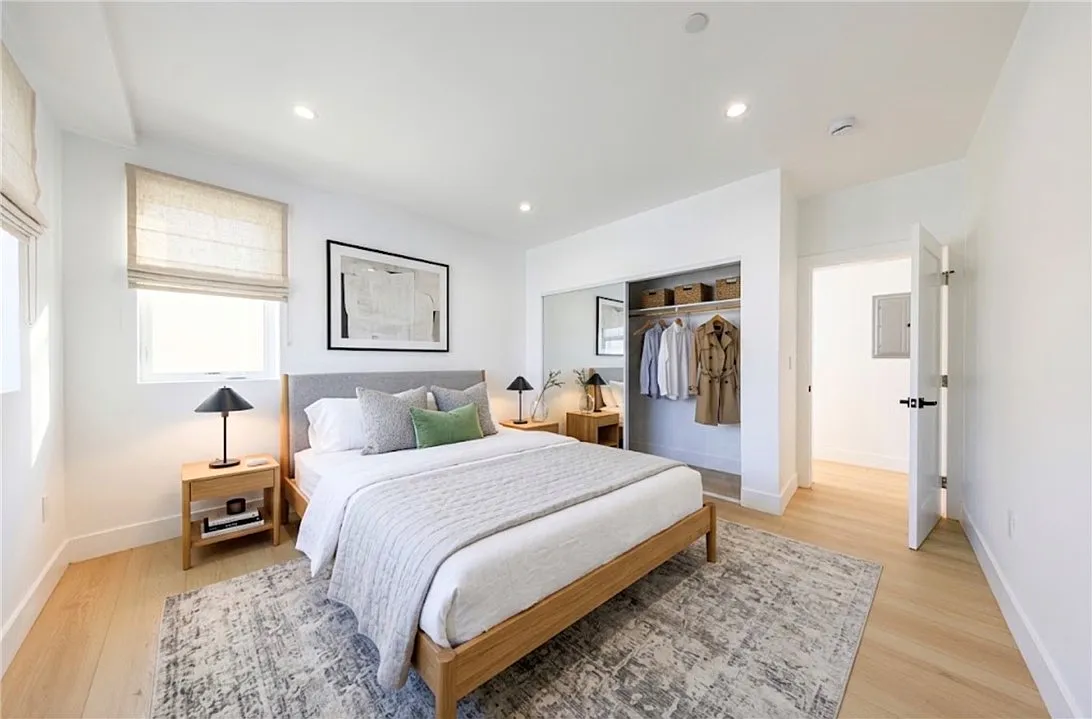 3 bed, 1444 sqft, $4,395 — Photo 4