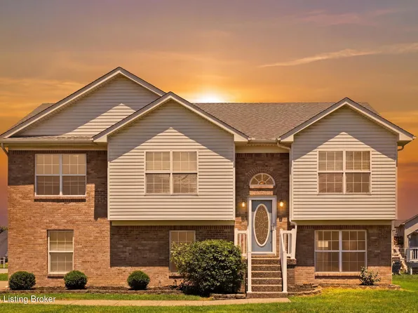 597 Oak Grove Blvd, Shepherdsville, KY 40165
