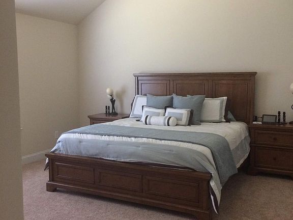 Large master Bedroom