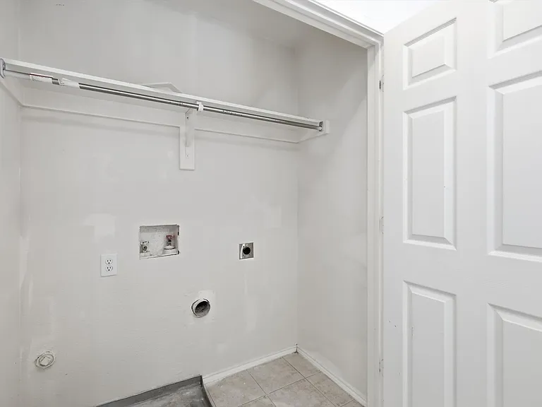 11186 Still Hollow Dr — Photo 23