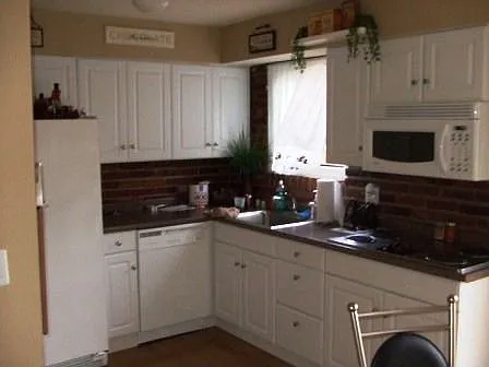 7933 Royal Arms Ct photo 1
