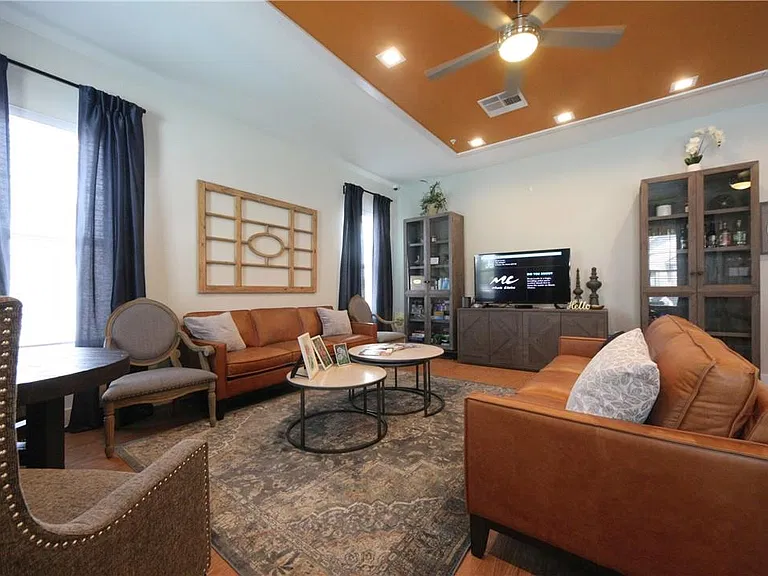 2400 Louis Henna Blvd #108 — Photo 18
