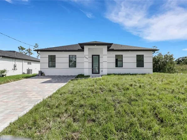 3303 32nd ST W, LEHIGH ACRES, FL 33971