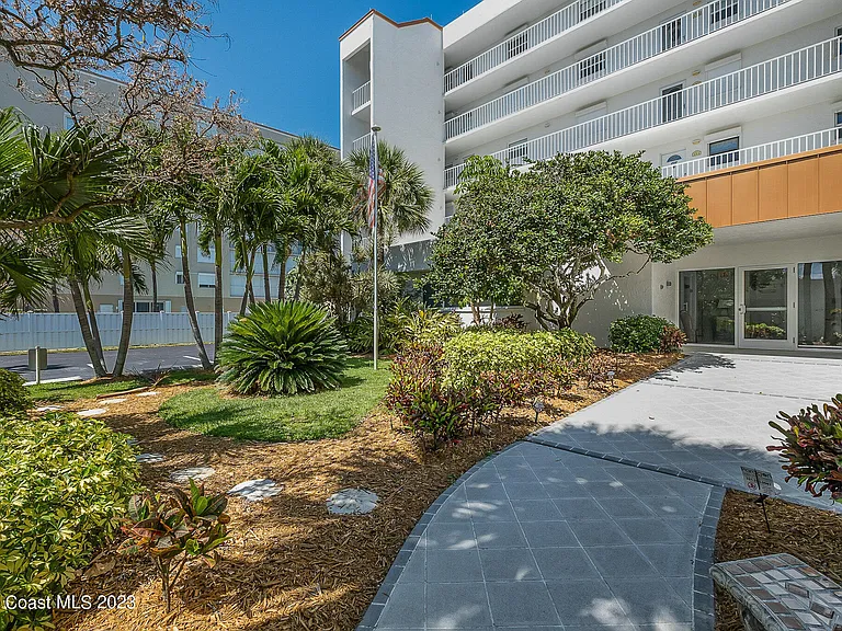 1555 N Highway A1A #202 — Photo 30