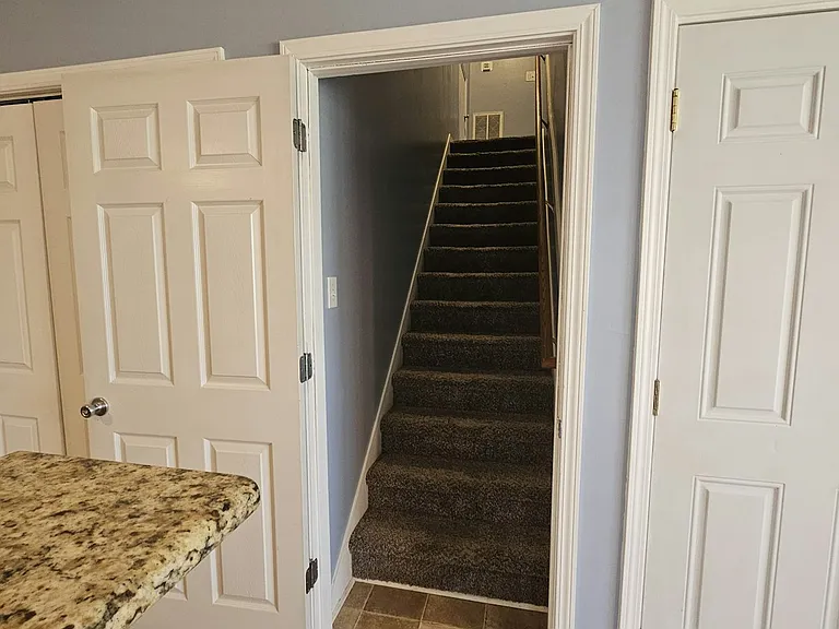 389 Ivywood Ln — Photo 29