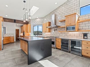 6253 N Calle Retreta Serena, Tucson, AZ 85750