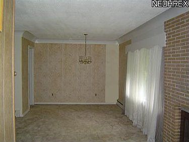 4th image of 166 Jerrol Ct