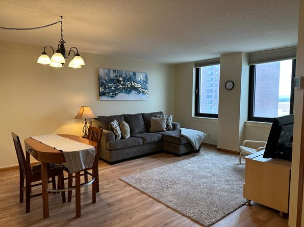 220 Broadway Ave S APT 1112