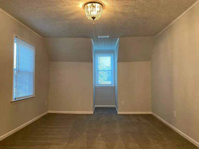 5800 Lagu Pl — Photo 21