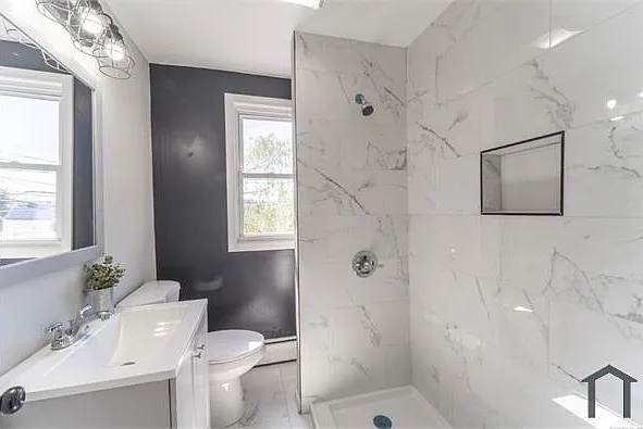 3 bed, 1600 sqft, $2,700 — Photo 4