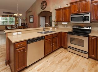 2933 Windsor Dr, Norwalk, IA 50211