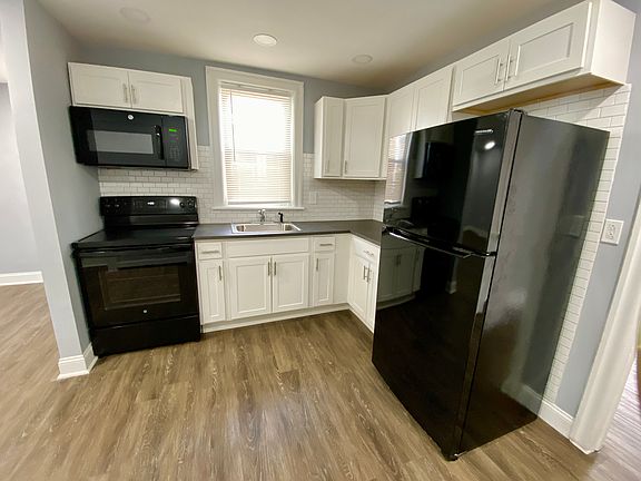 Open Kitchen