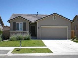 118 Calvert St, Dayton, NV 89403