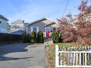 69 Hillwood St, Cranston, RI 02920