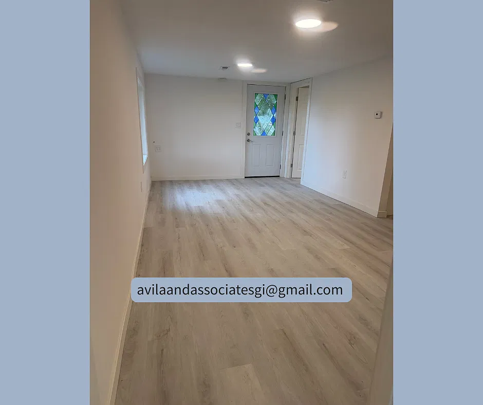 3 bed, 880 sqft, $1,600 — Photo 2