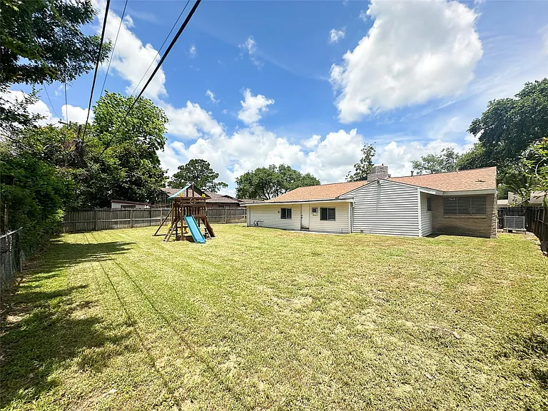4904 Meadow Lark Ln — Photo 19