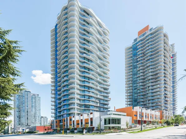 13318 104th Ave #102, Surrey, BC V3T 1V4