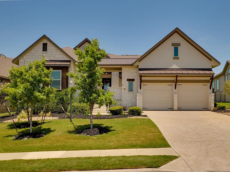 523 Baldovino Skyway — Photo 2
